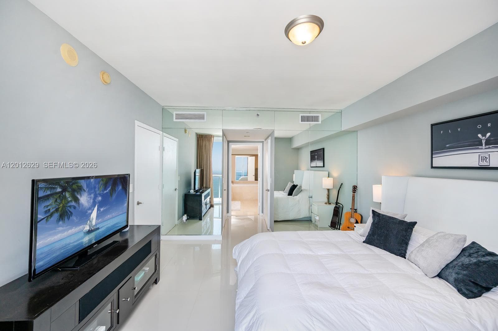 465 E Brickell Ave 5305 photo 9