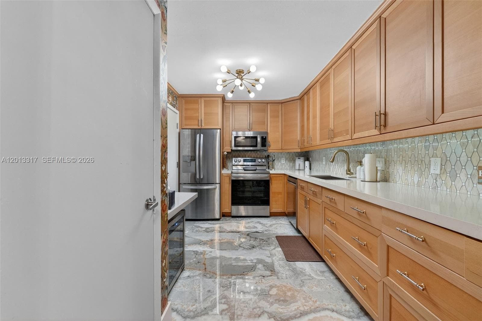 1880 S Ocean Dr 705 photo 6