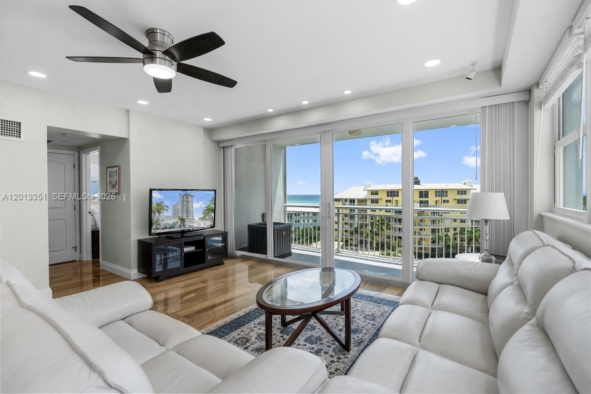 1920 Ocean Dr 1