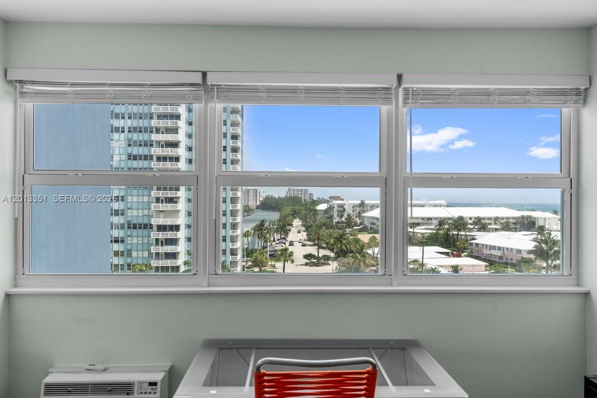 1920 Ocean Dr 701 photo 15