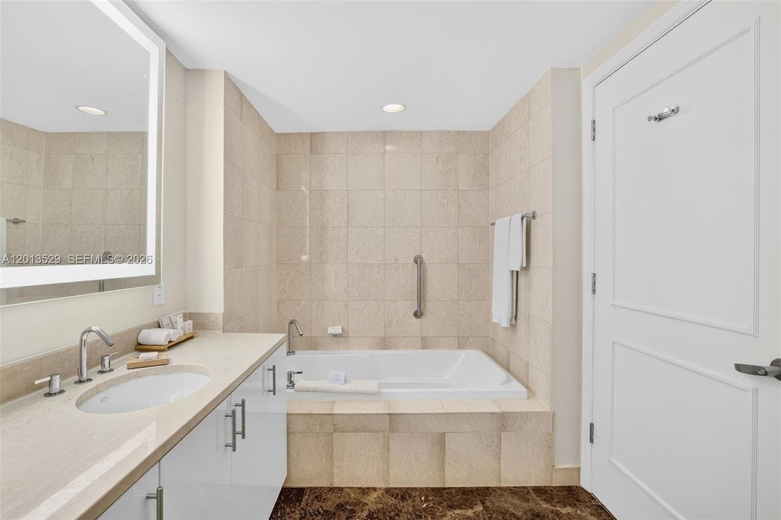 505 N Fort Lauderdale Beach Blvd 2103 photo 9