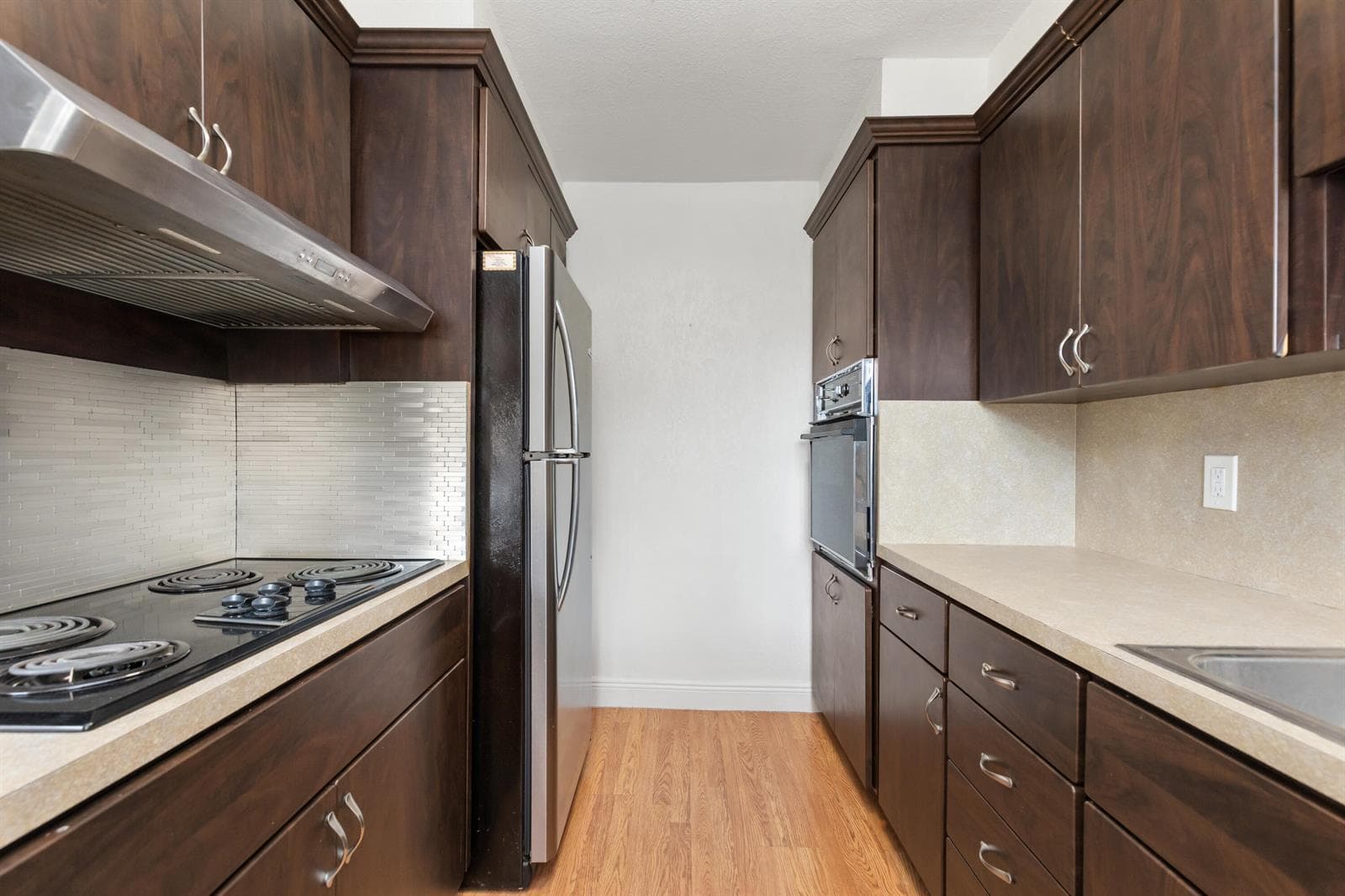 401 N Riverside Drive 406 photo 14