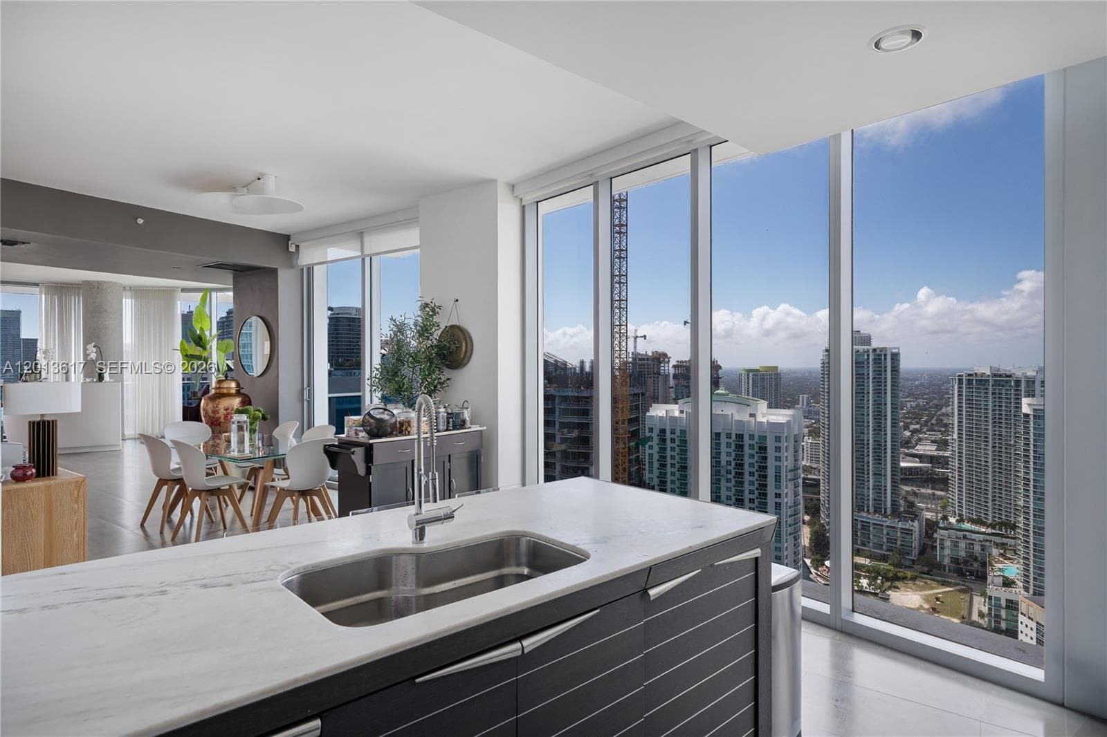 200 Biscayne Boulevard Way #4902 5