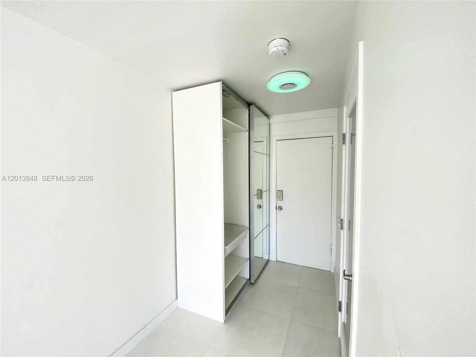 6484 Indian Creek Dr 205 photo 10