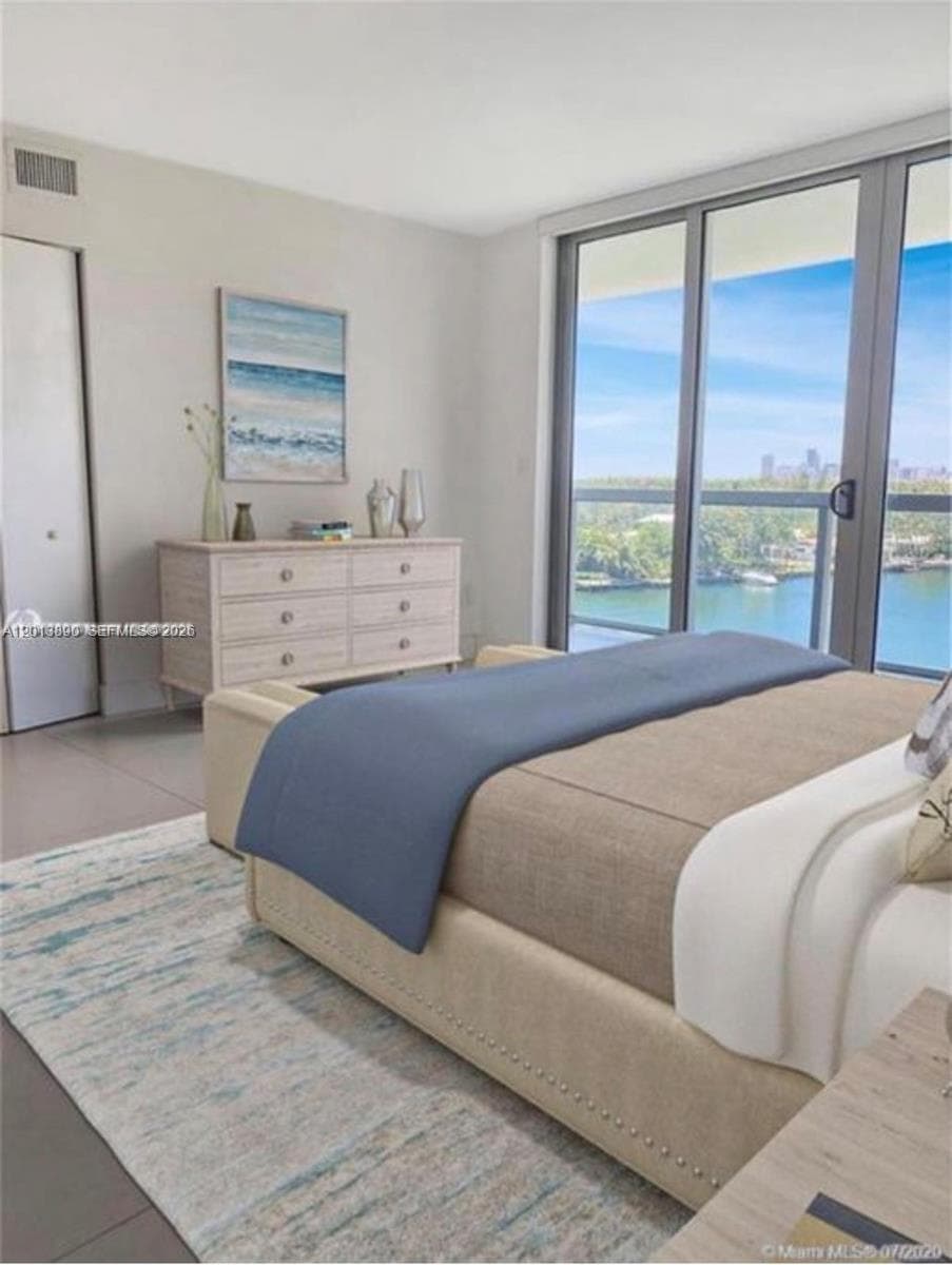 9261 E Bay Harbor Dr 704 photo 6