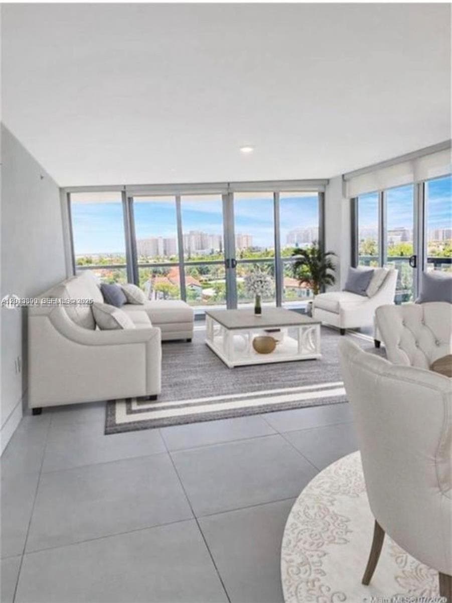 9261 E Bay Harbor Dr 704 photo 8
