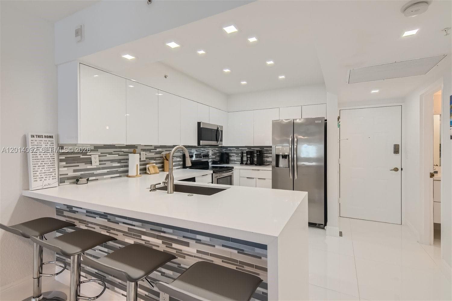 2501 S Ocean Dr 1103 photo 6