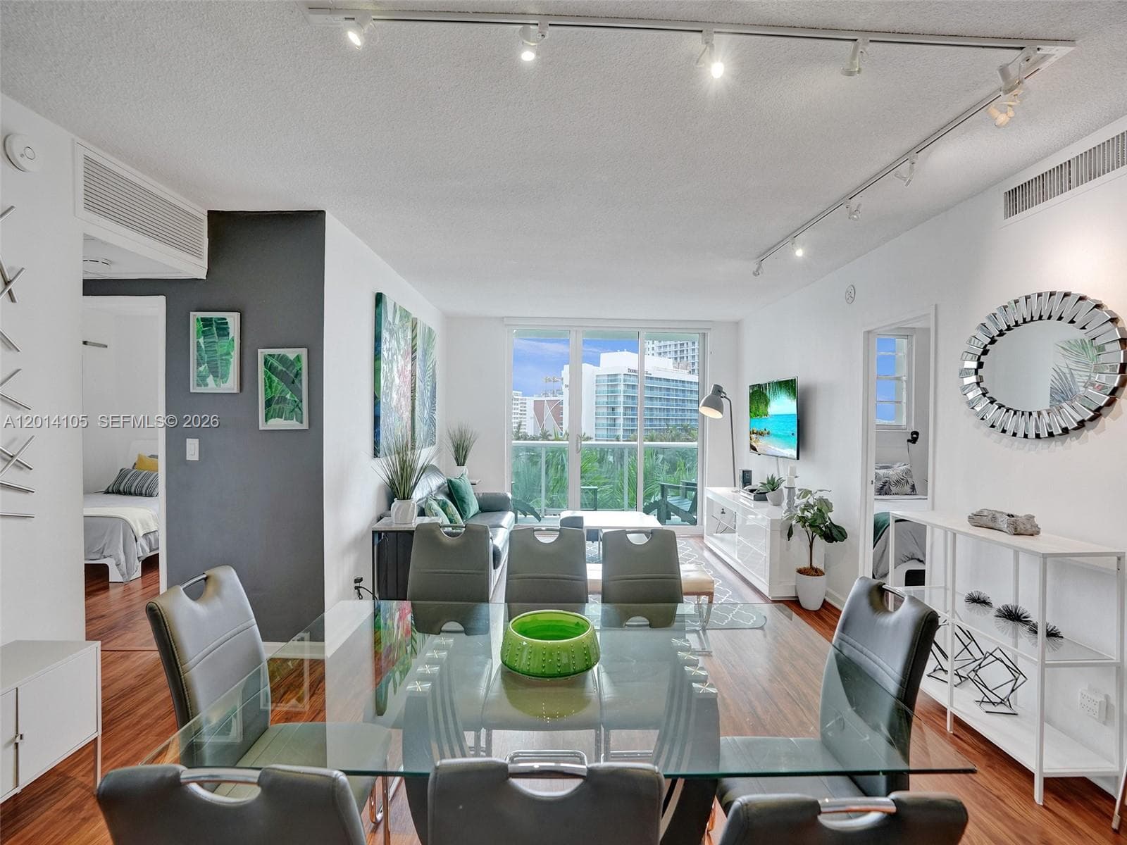 3901 Ocean Dr 4