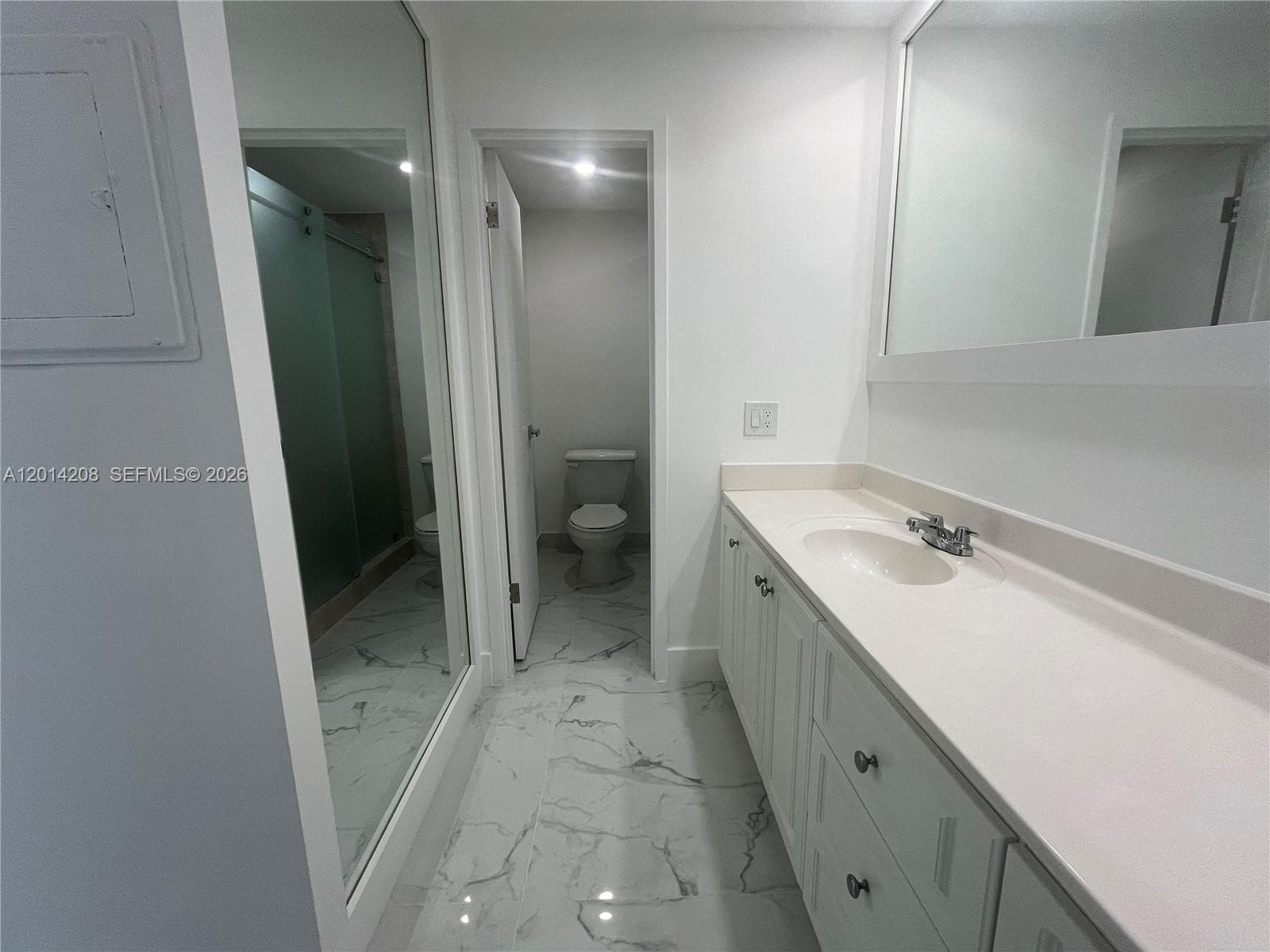3505 S Ocean Dr 210 photo 16