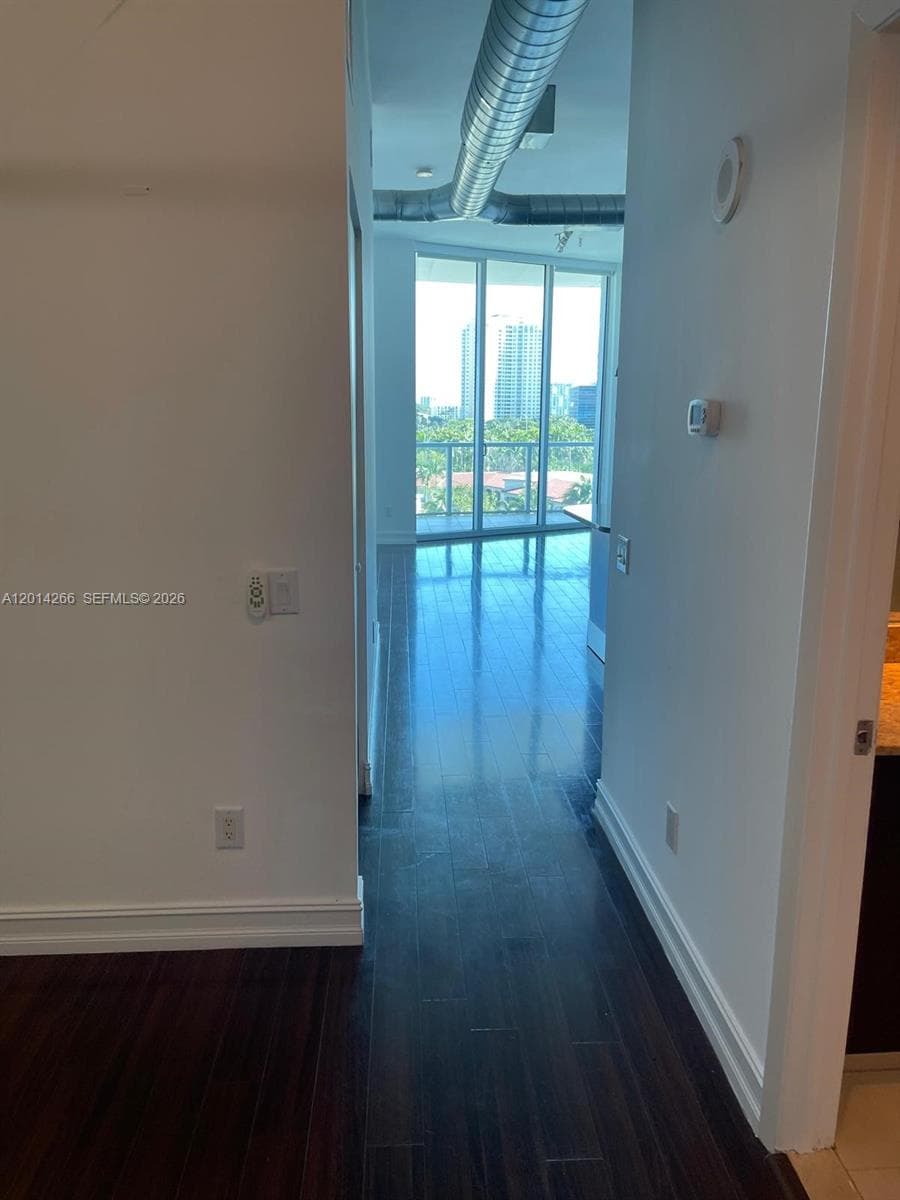 3029 NE 188th St 602 photo 8