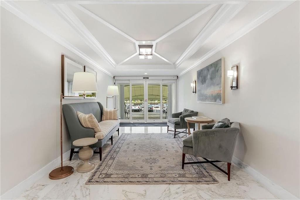 1750 S Ocean Lane 219 photo 17