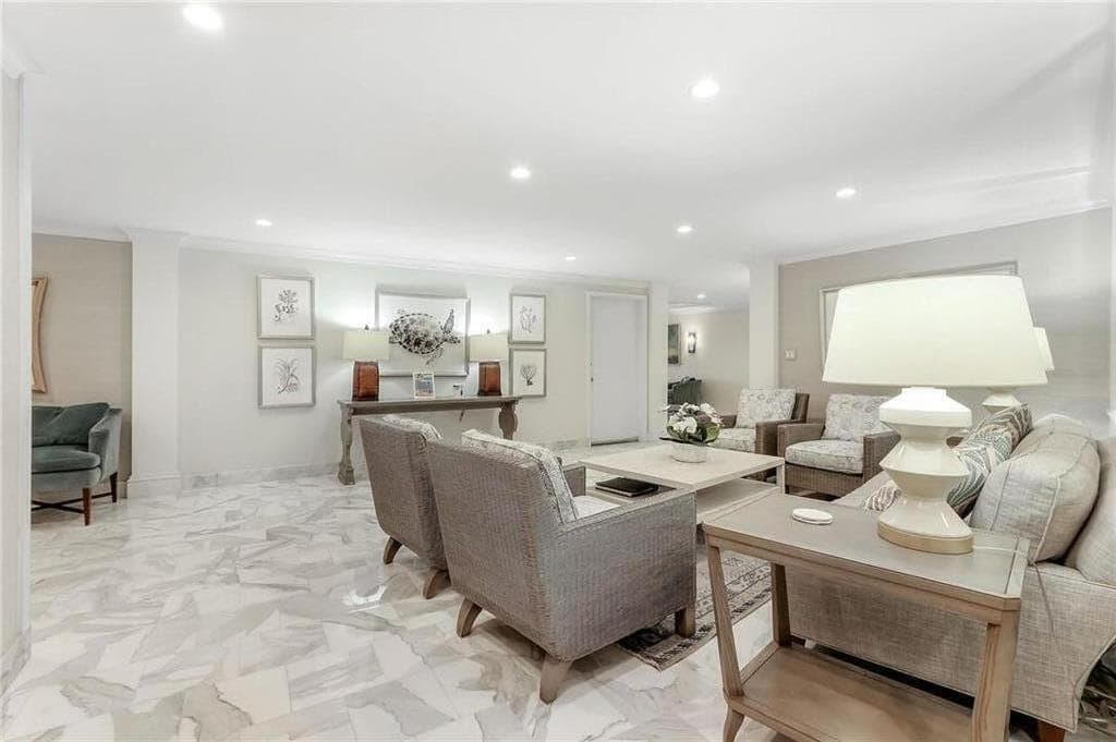 1750 S Ocean Lane 219 photo 18