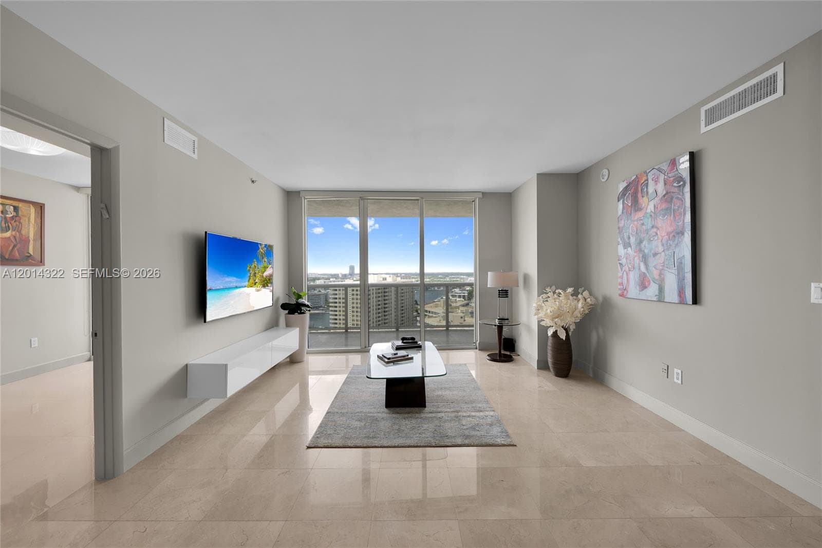 1800 Ocean Dr 5