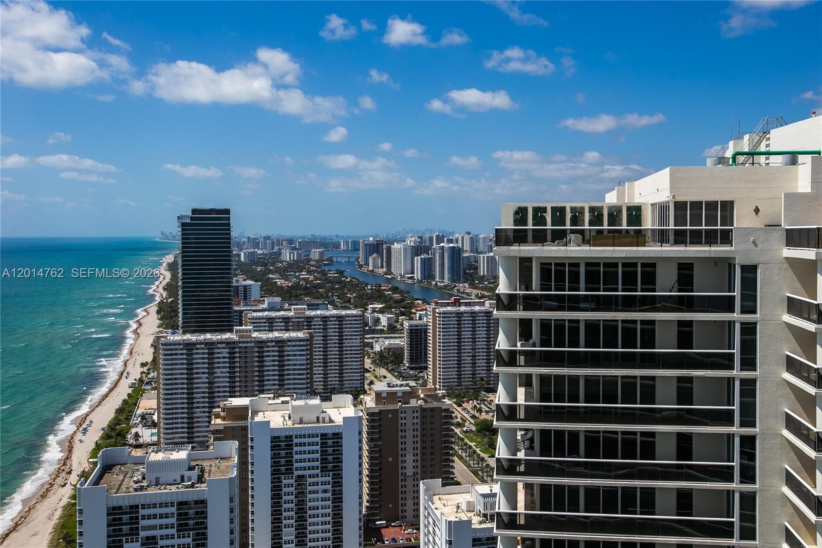1830 Ocean Dr 2
