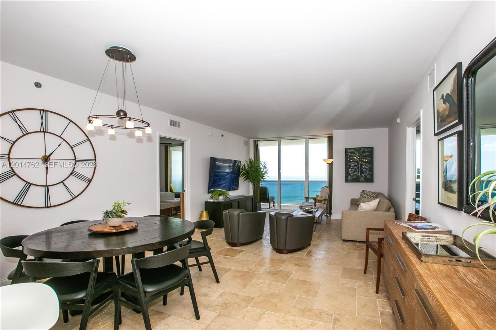 1830 Ocean Dr 4504 photo 9