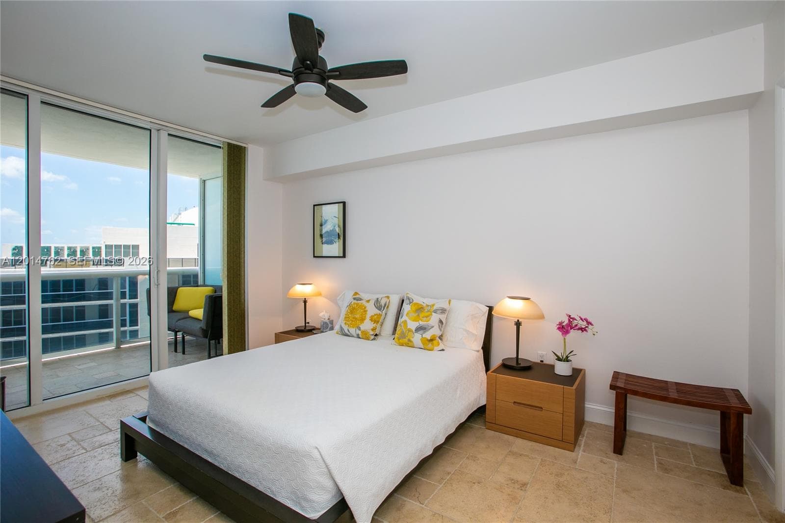 1830 Ocean Dr 4504 photo 10