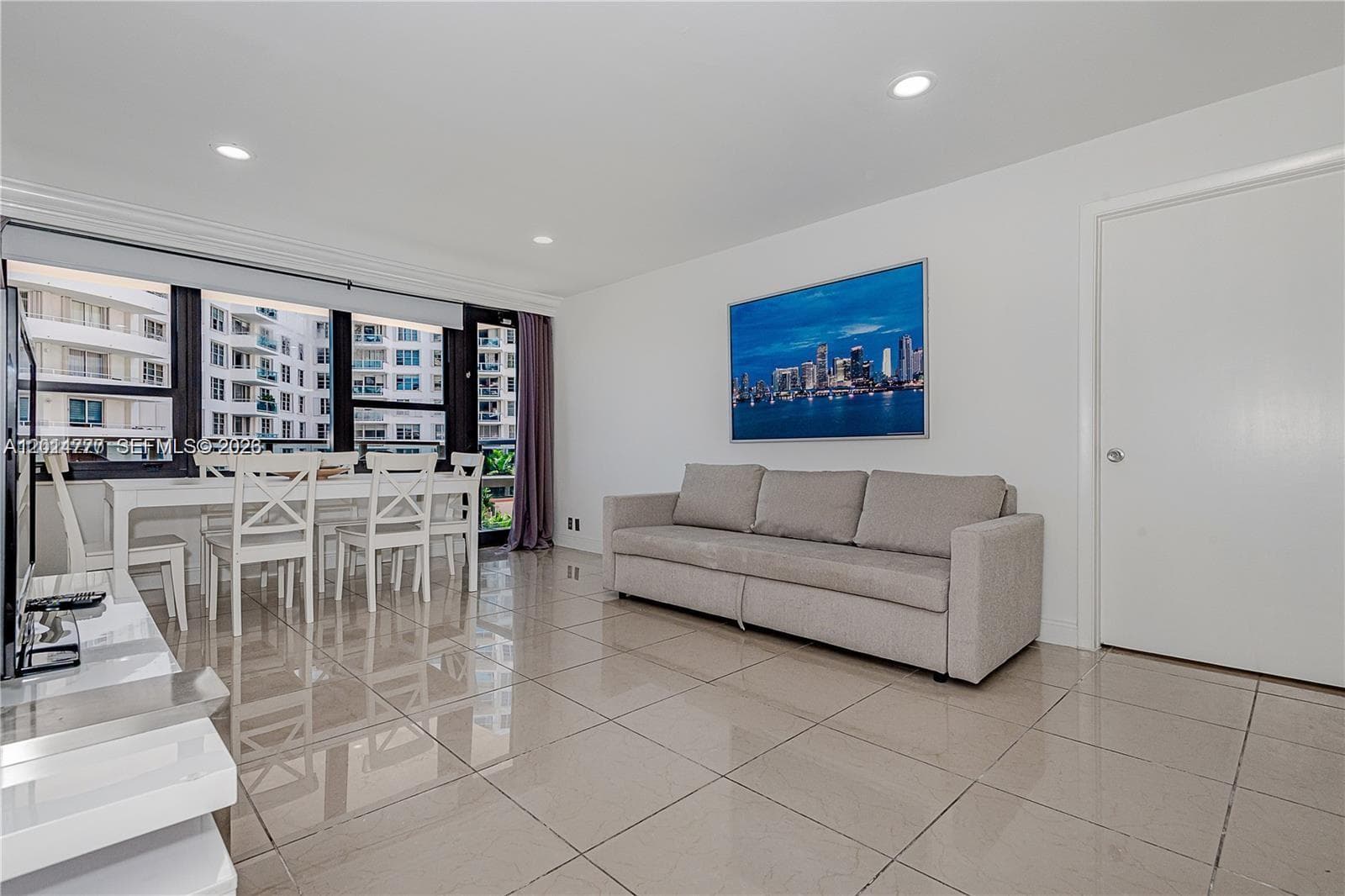 5225 Collins Ave 407 photo 5