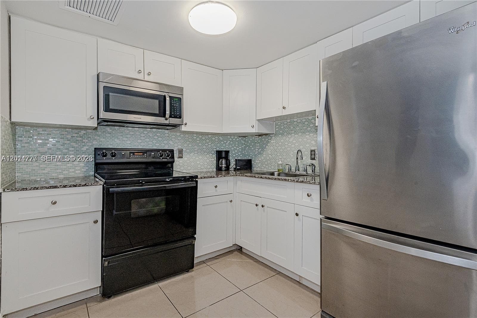 5225 Collins Ave 407 photo 19