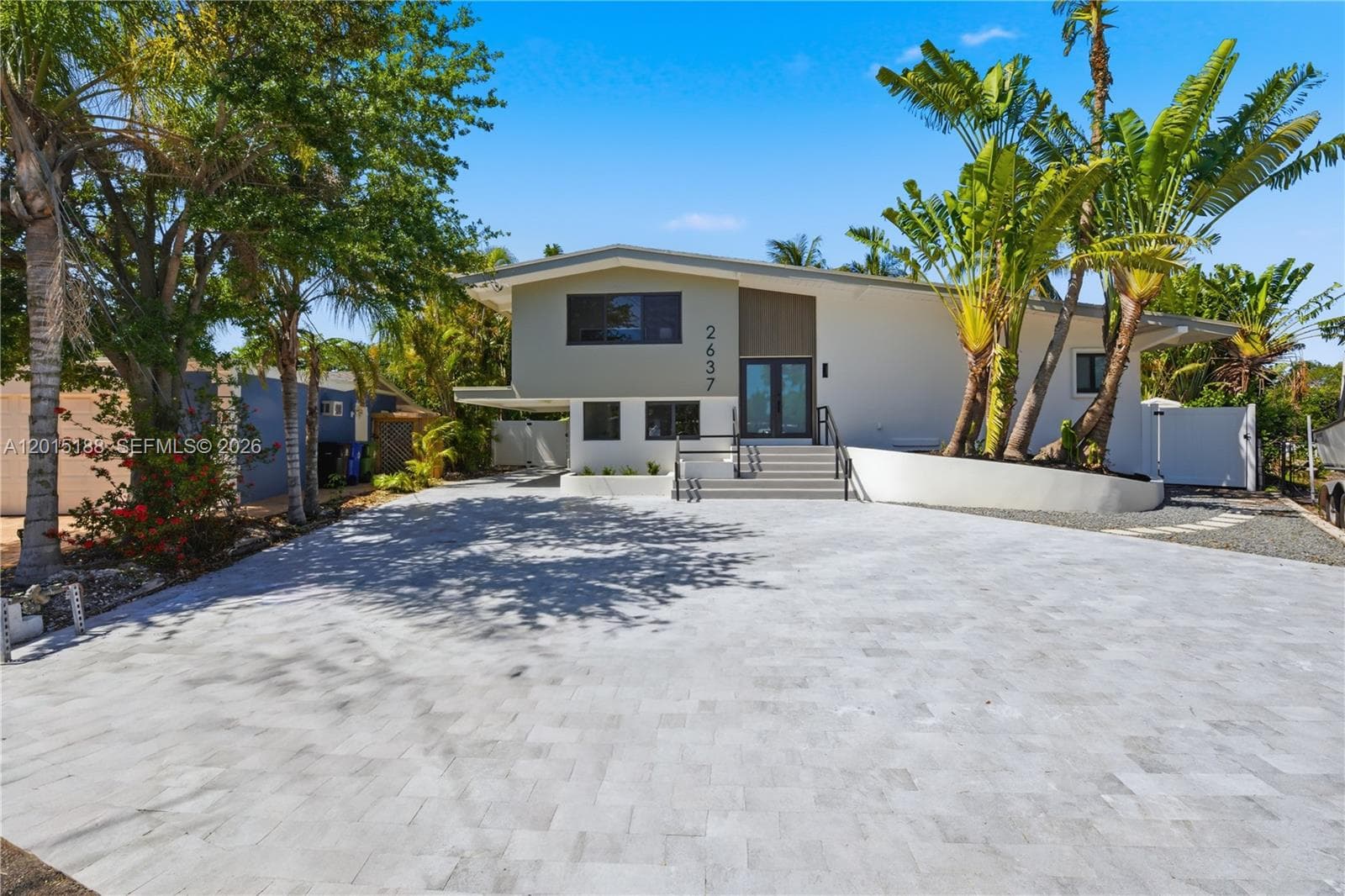 2637 Sugarloaf Ln photo 9