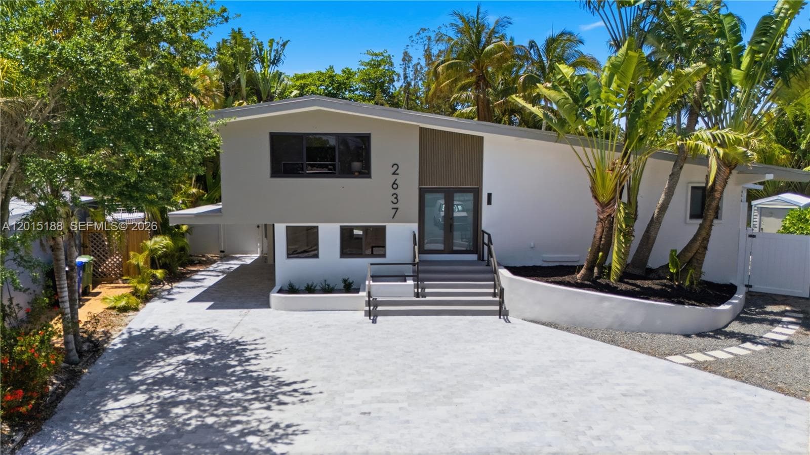 2637 Sugarloaf Ln photo 8