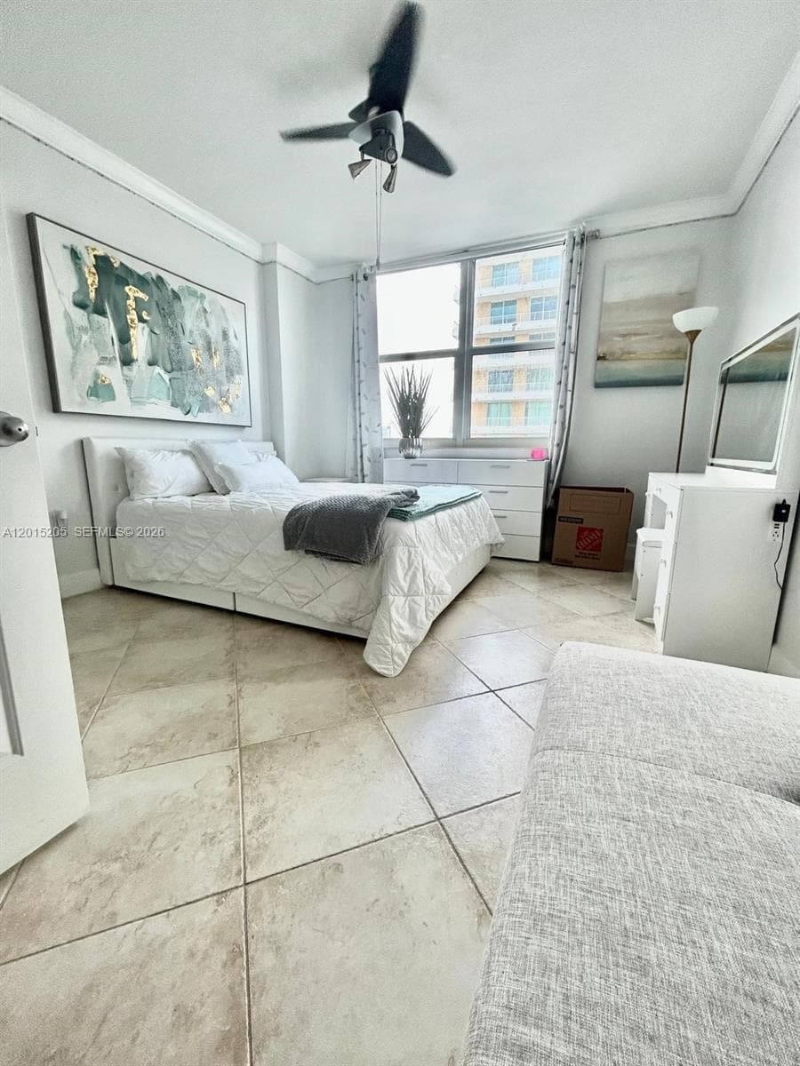 625 Casa Loma Blvd 1009 photo 11