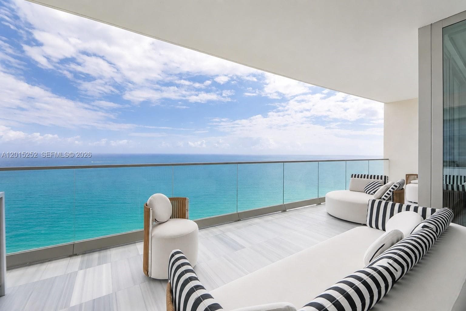 17901 Collins Ave 2