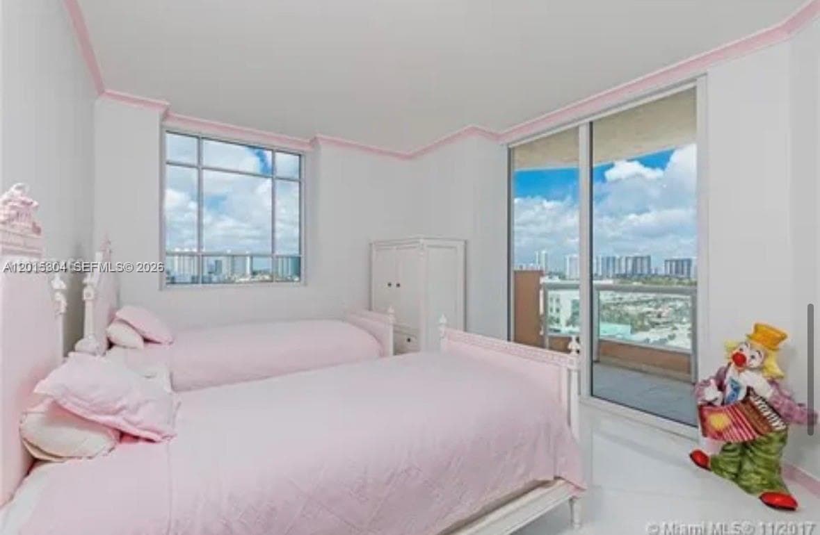 17875 Collins Ave 1101 photo 16