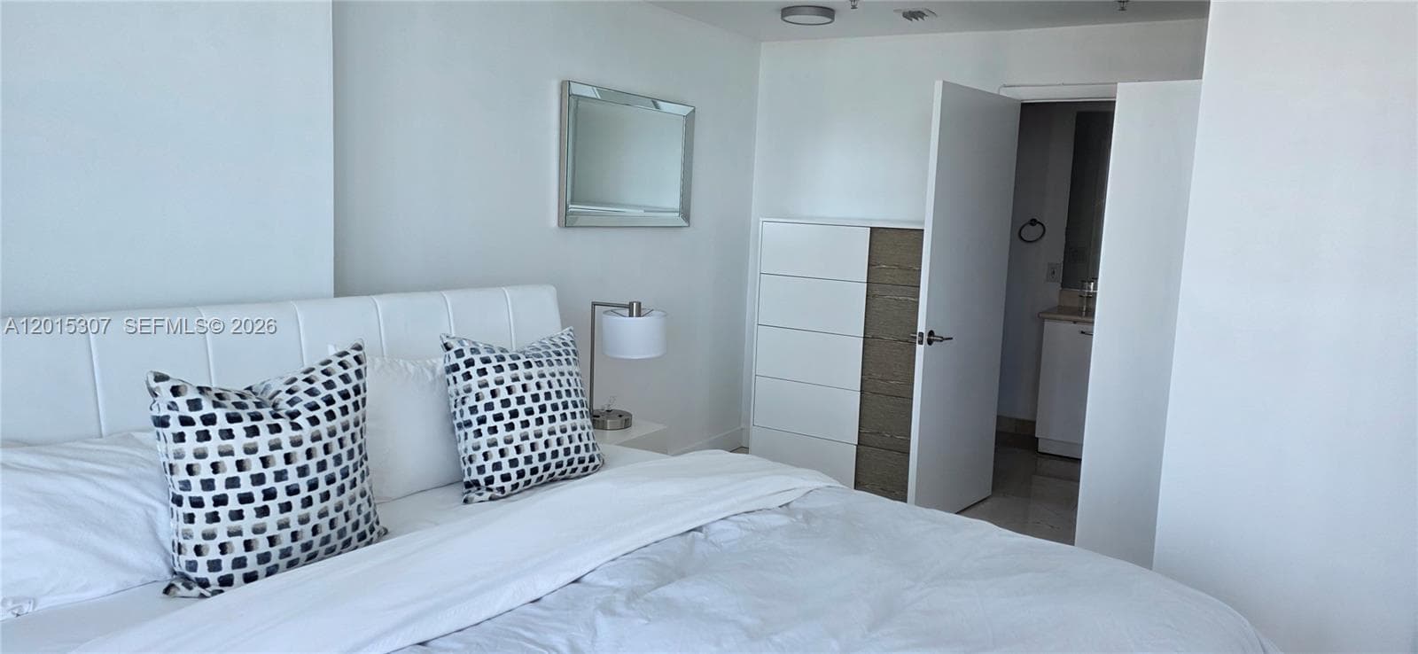 6515 Collins Ave 1107 photo 25