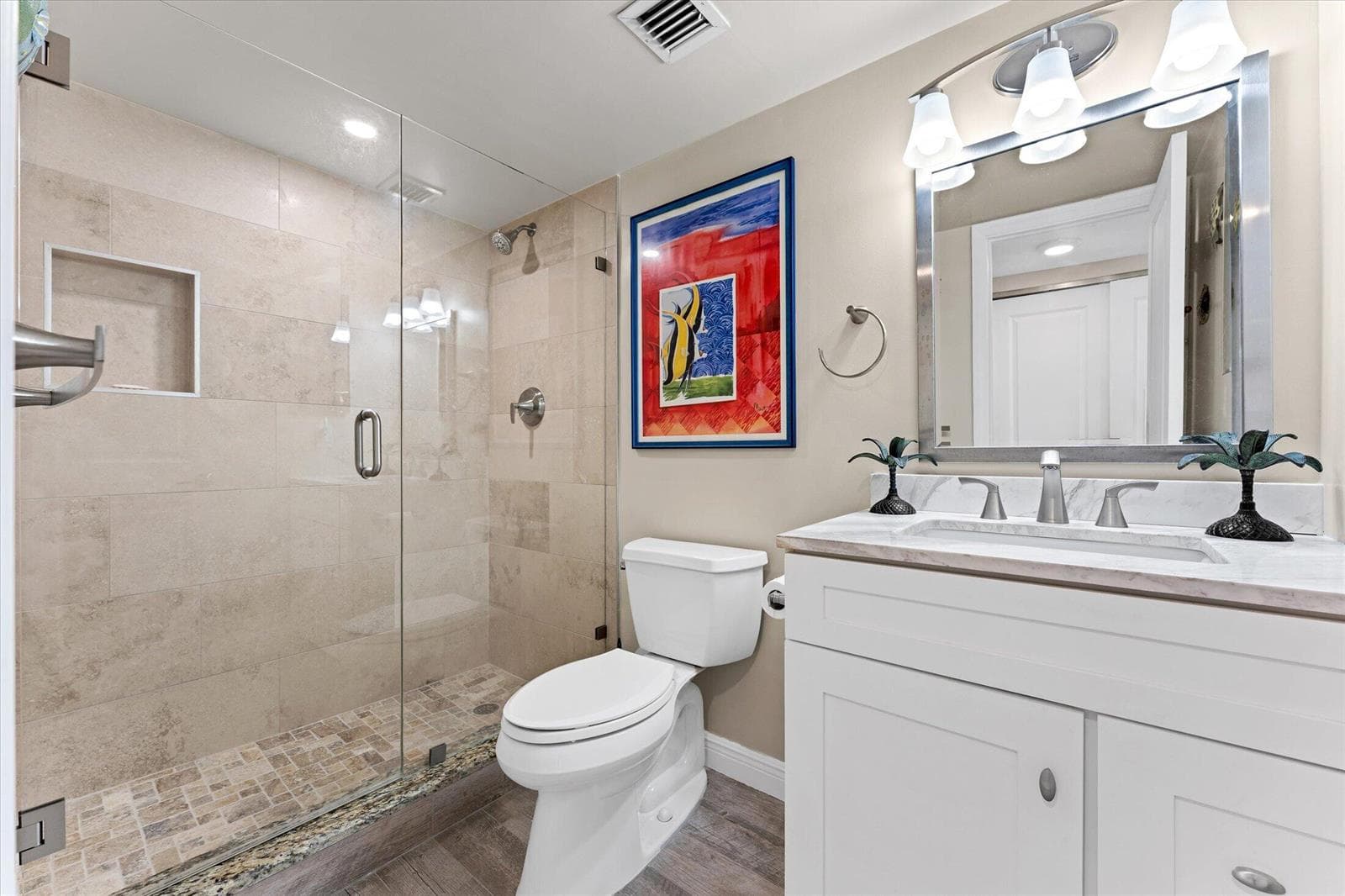 750 N Ocean Boulevard 710 photo 24