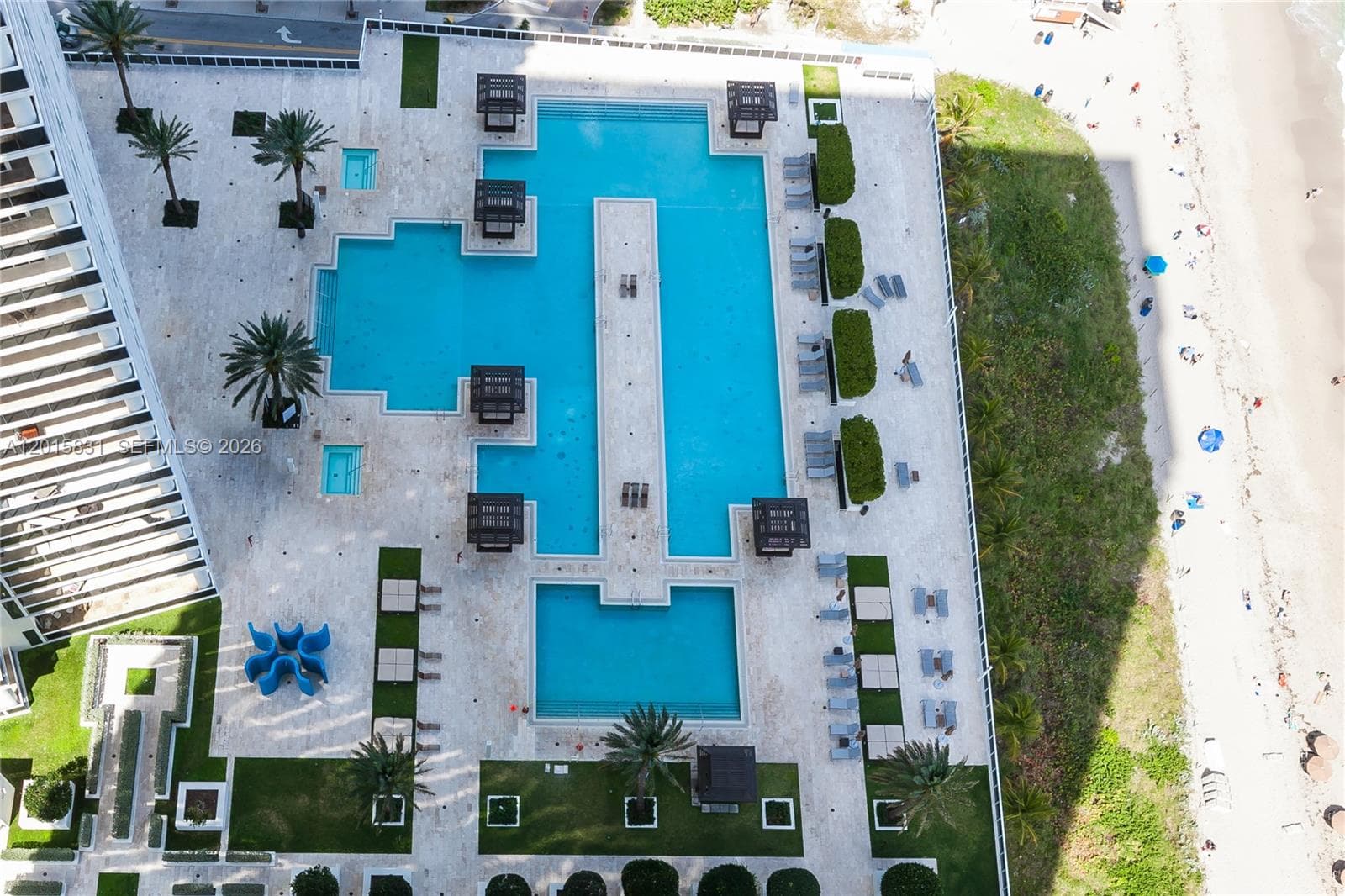 1830 Ocean Dr 3711 photo 15