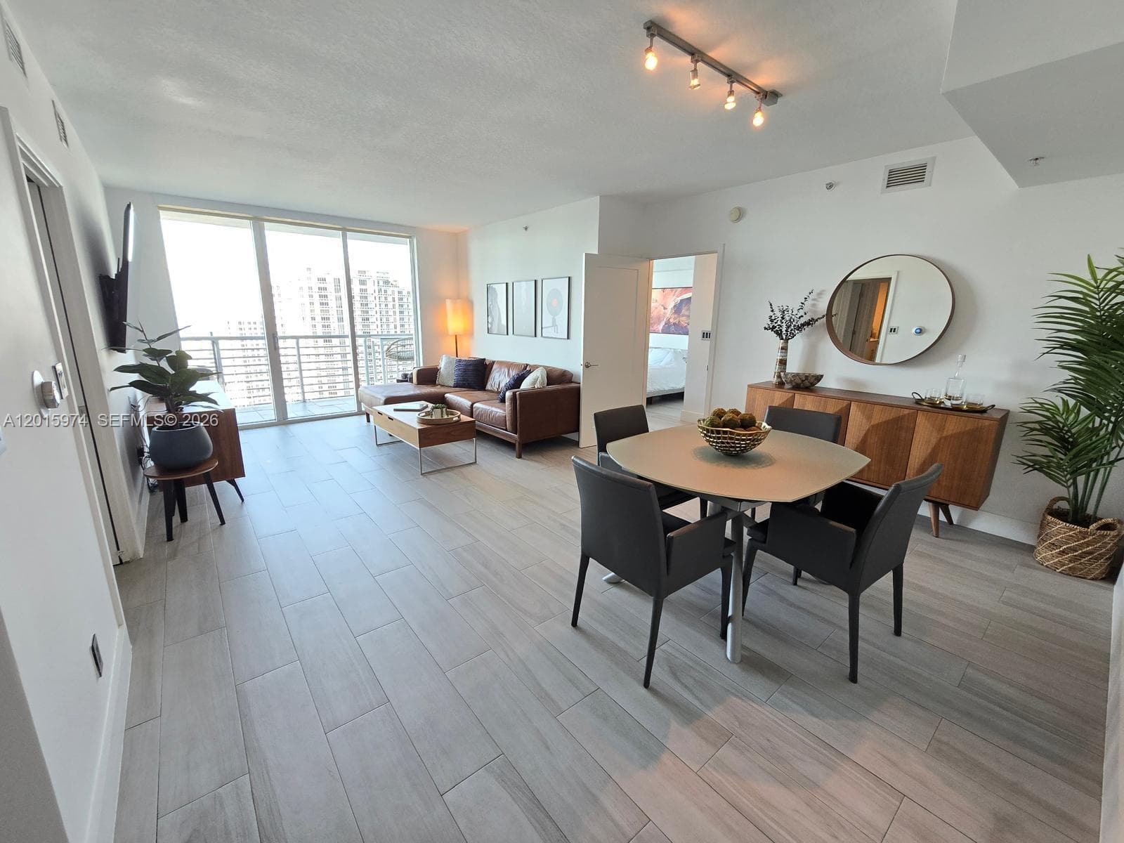 325 S Biscayne Blvd 3719 photo 14