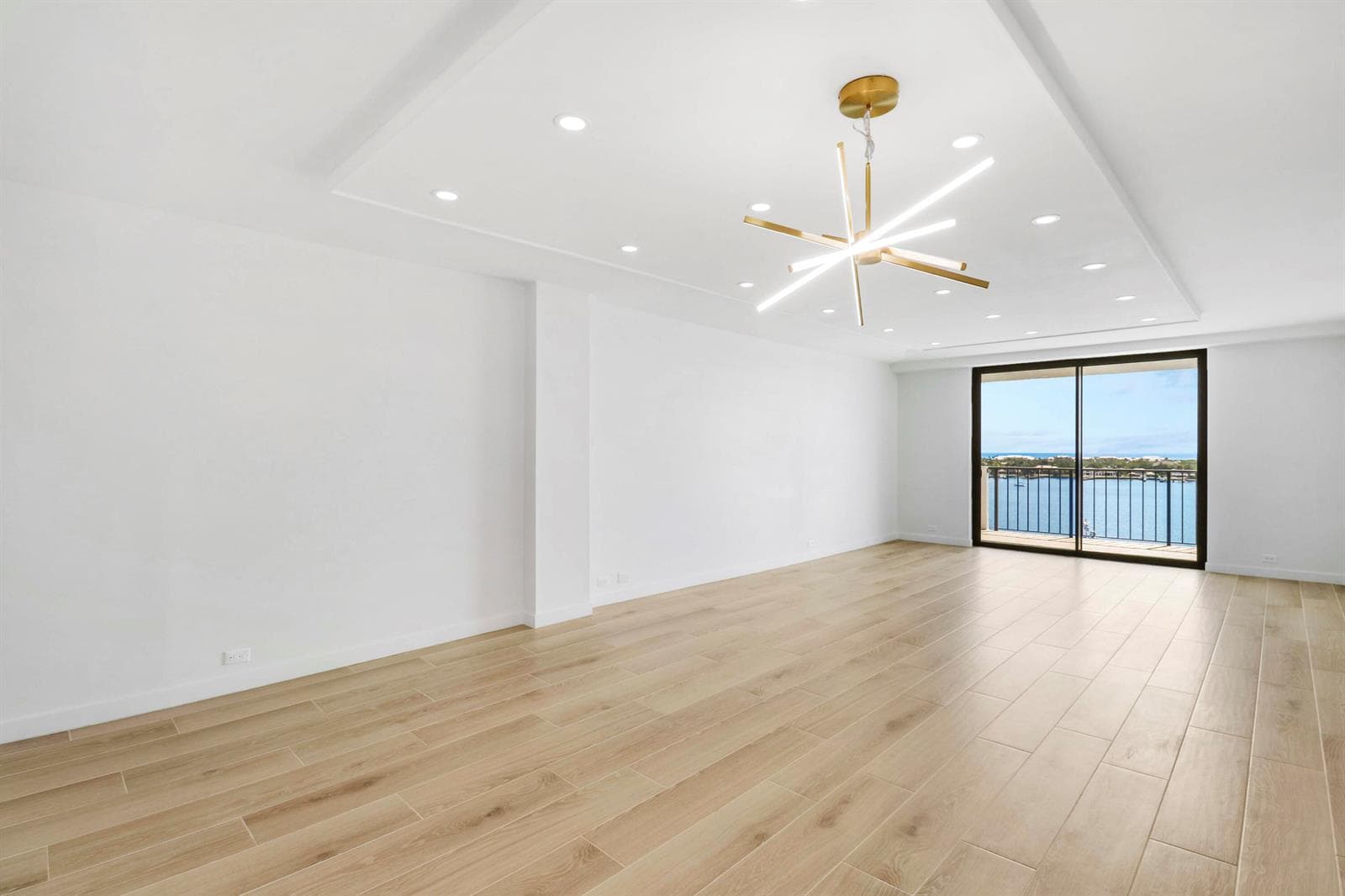 1200 Marine Way #903 5