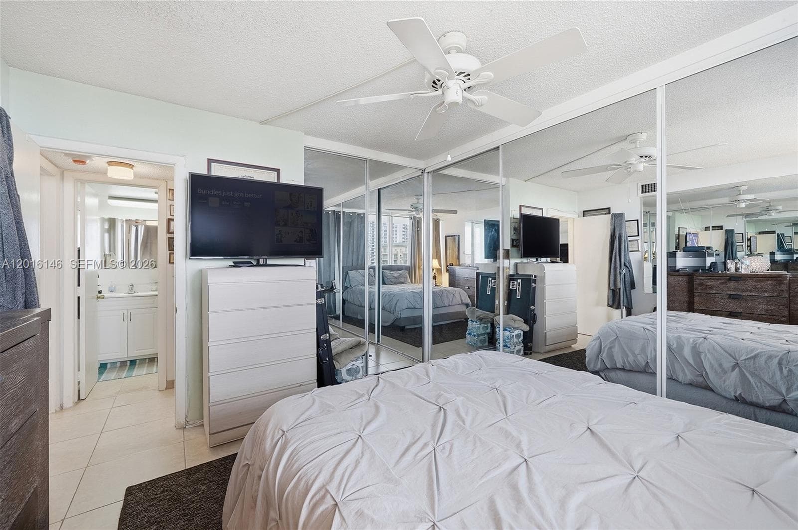 521 Riverside Dr 606 photo 23