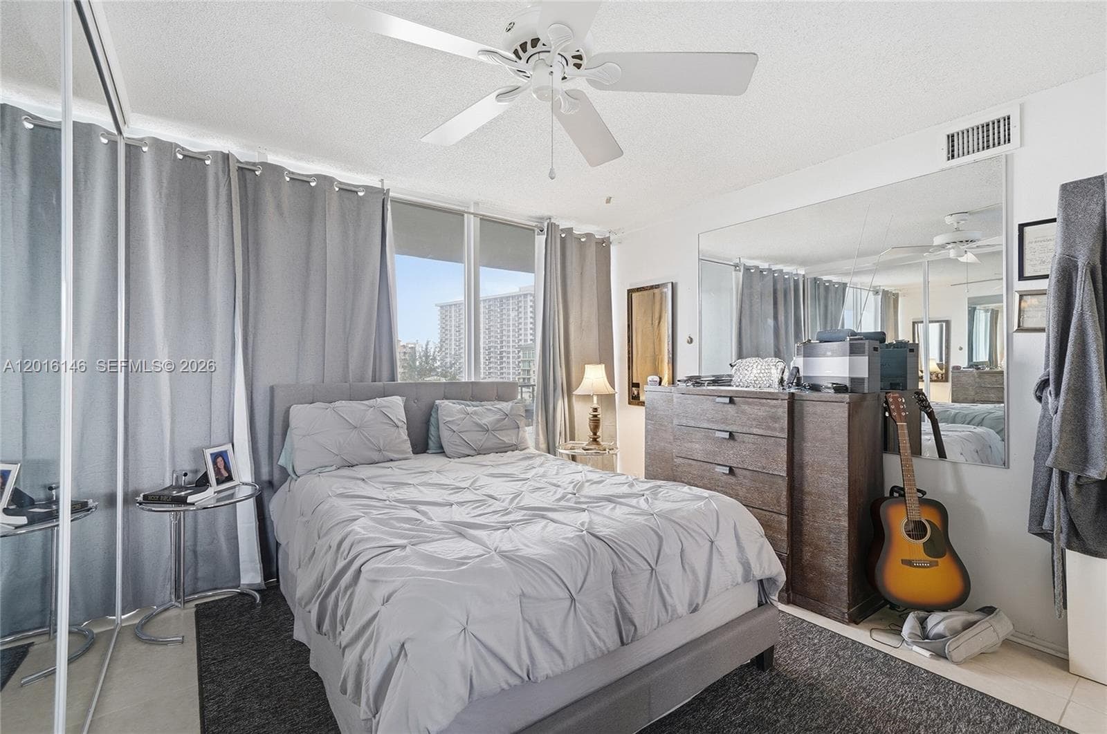 521 Riverside Dr 606 photo 22