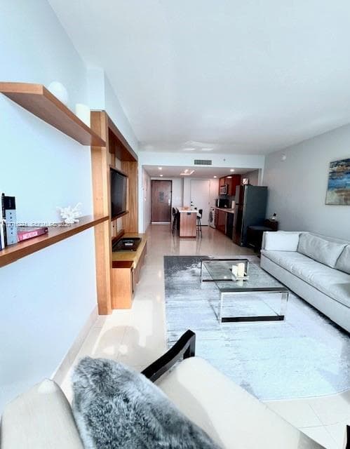 6801 Collins Ave 718 (deed 707) photo 7
