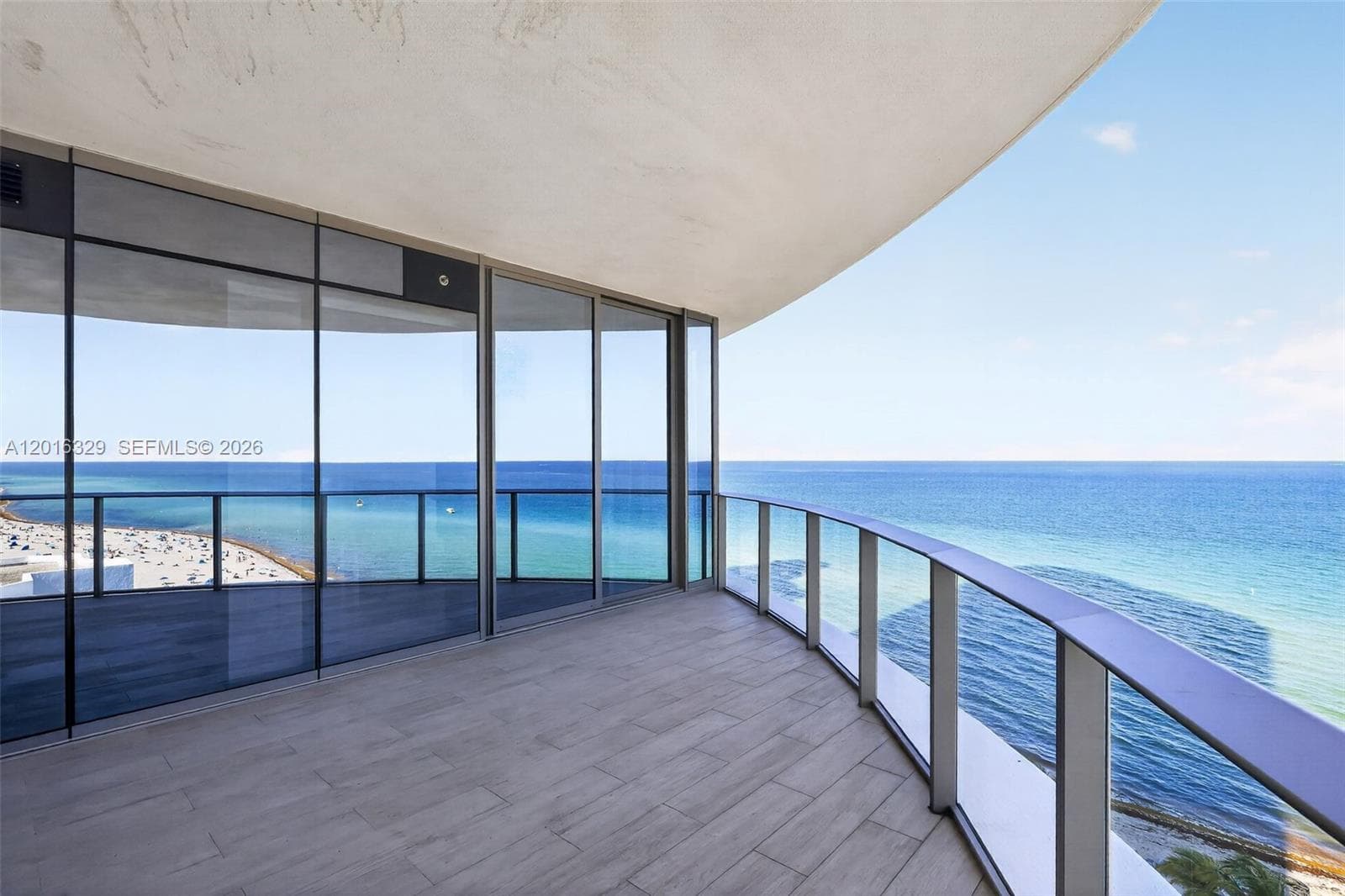 15701 Collins Ave 4