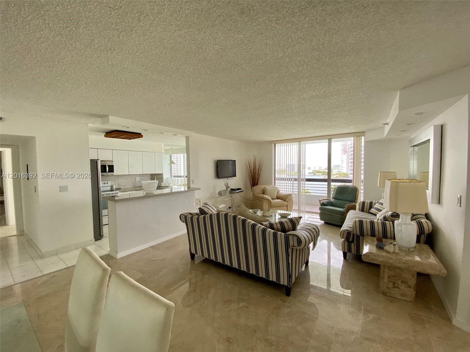 19101 NE 36th Ct 1102 photo 13