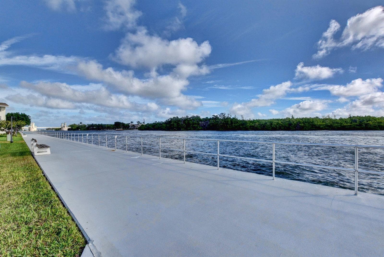 170 Horizons E 110 photo 22