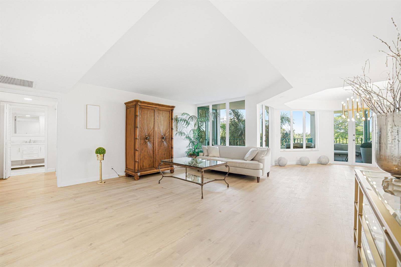 100 SE 5th Avenue 412 photo 11
