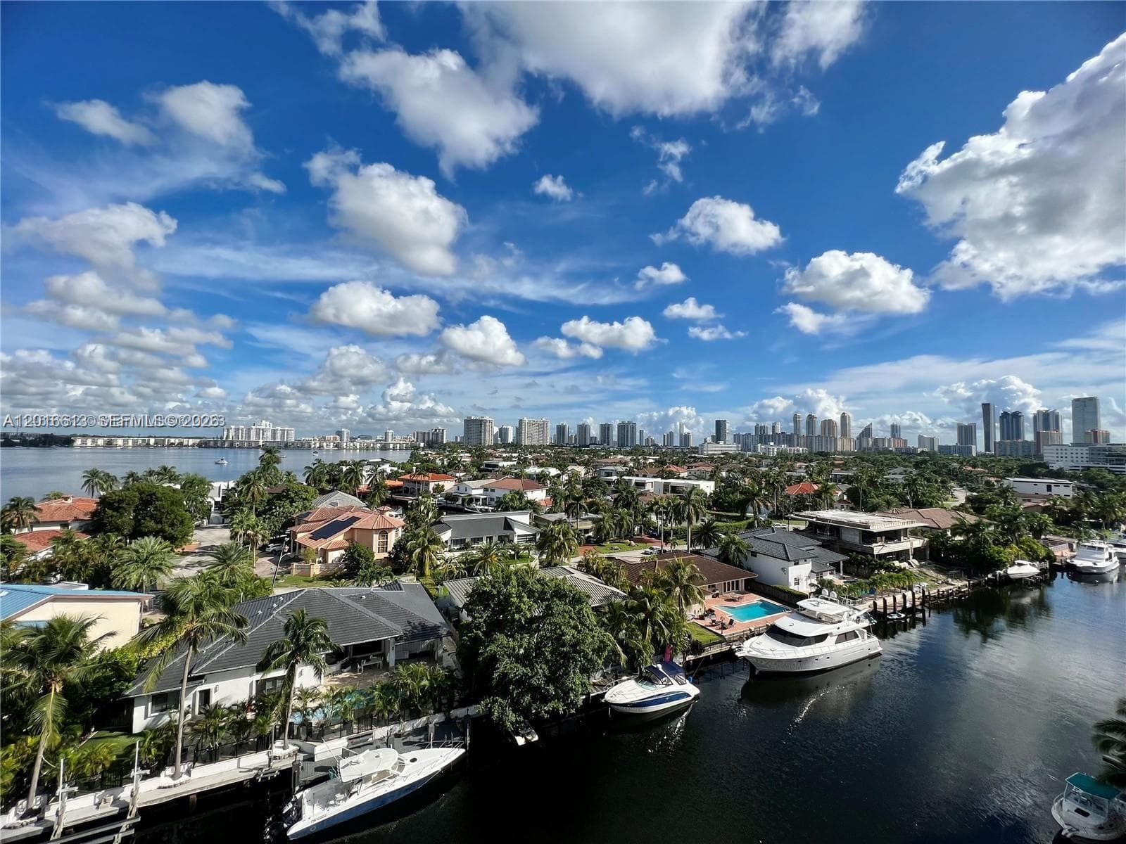 2903 N Miami Beach Blvd 906 photo 3