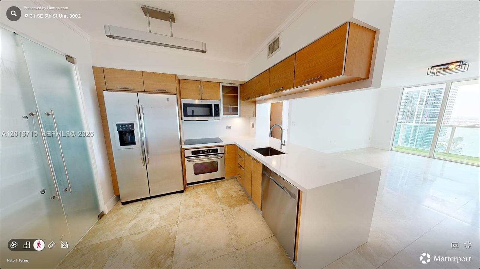 31 SE 5th St #3002 4