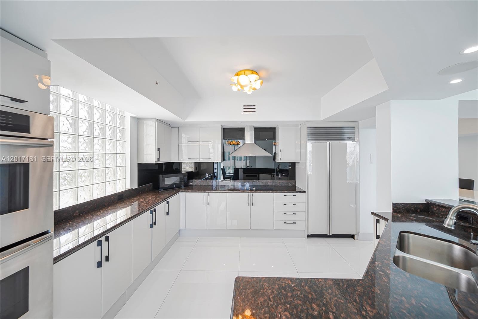 3301 NE 183rd St 1209 photo 18