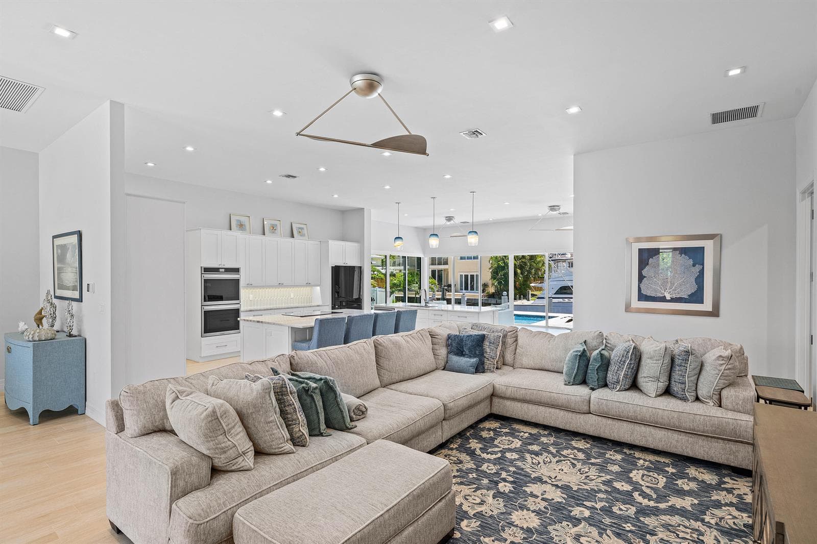 830 NE 72nd Street 5