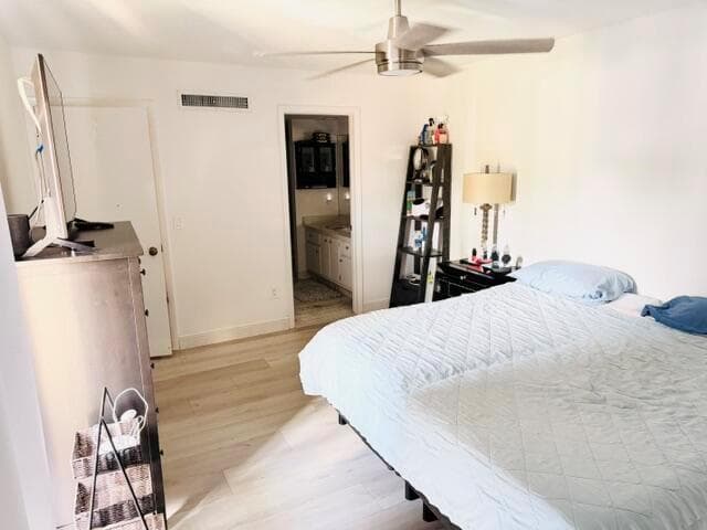 825 Center Street #22a 4