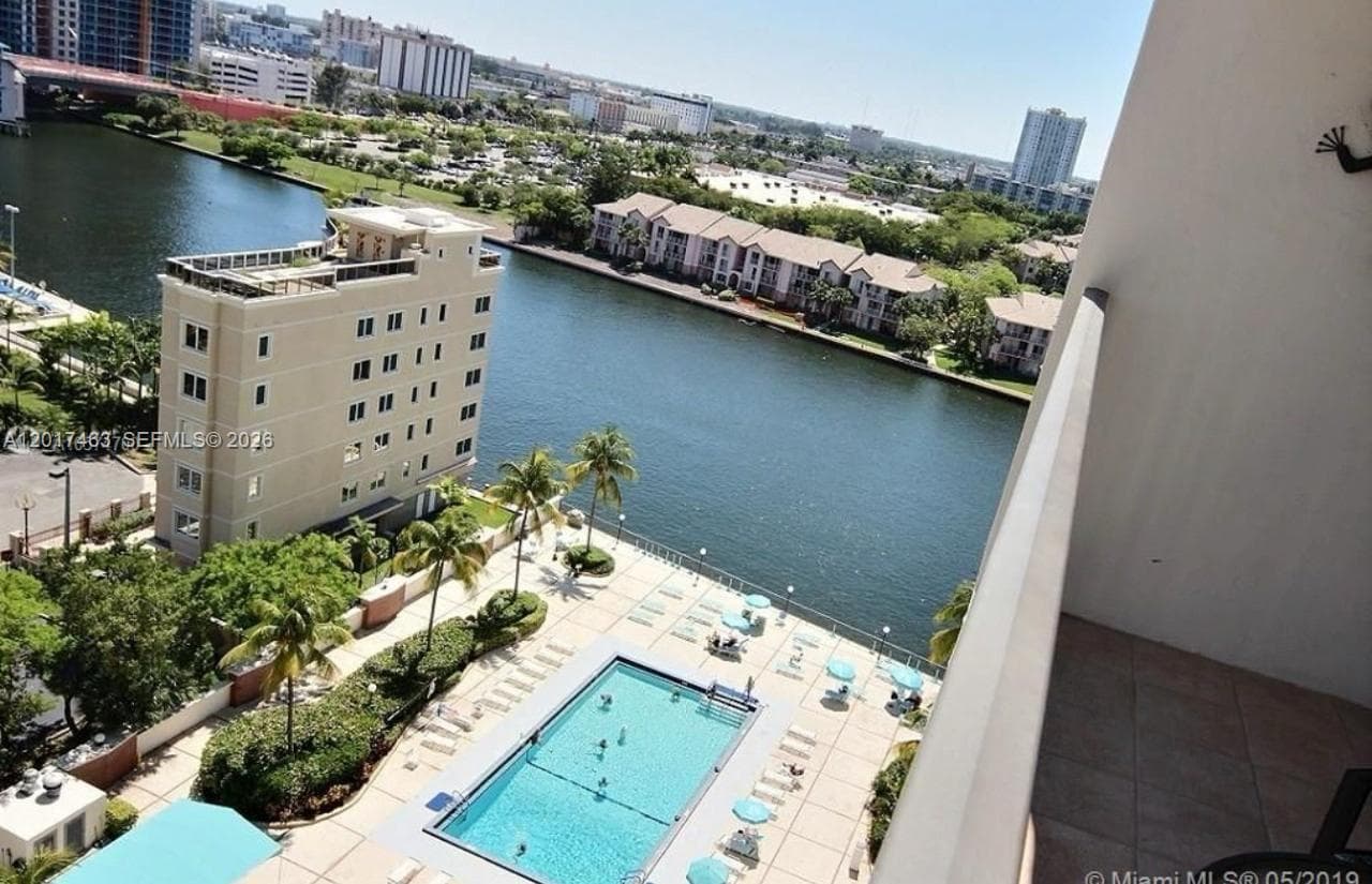 3800 S Ocean Dr 1208 photo 13