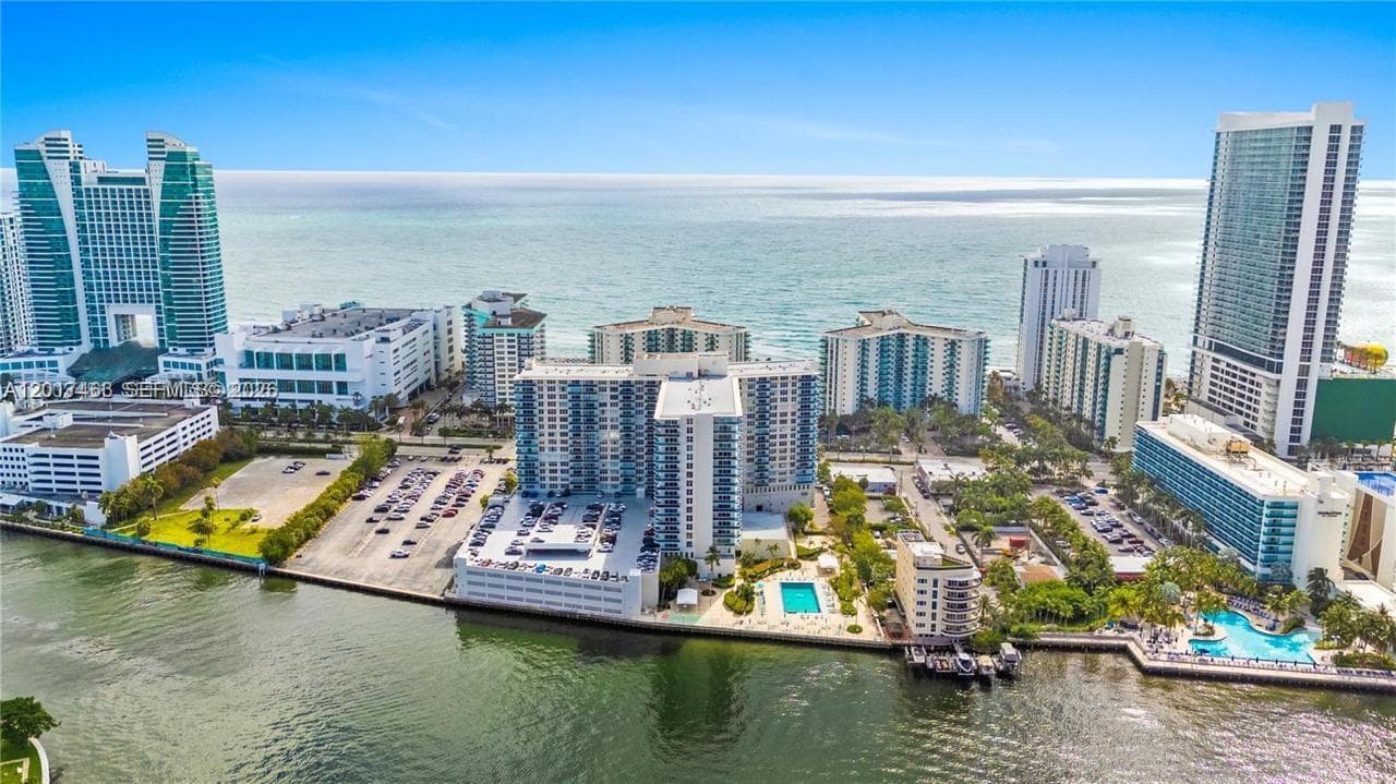 3800 S Ocean Dr 1208 photo 25