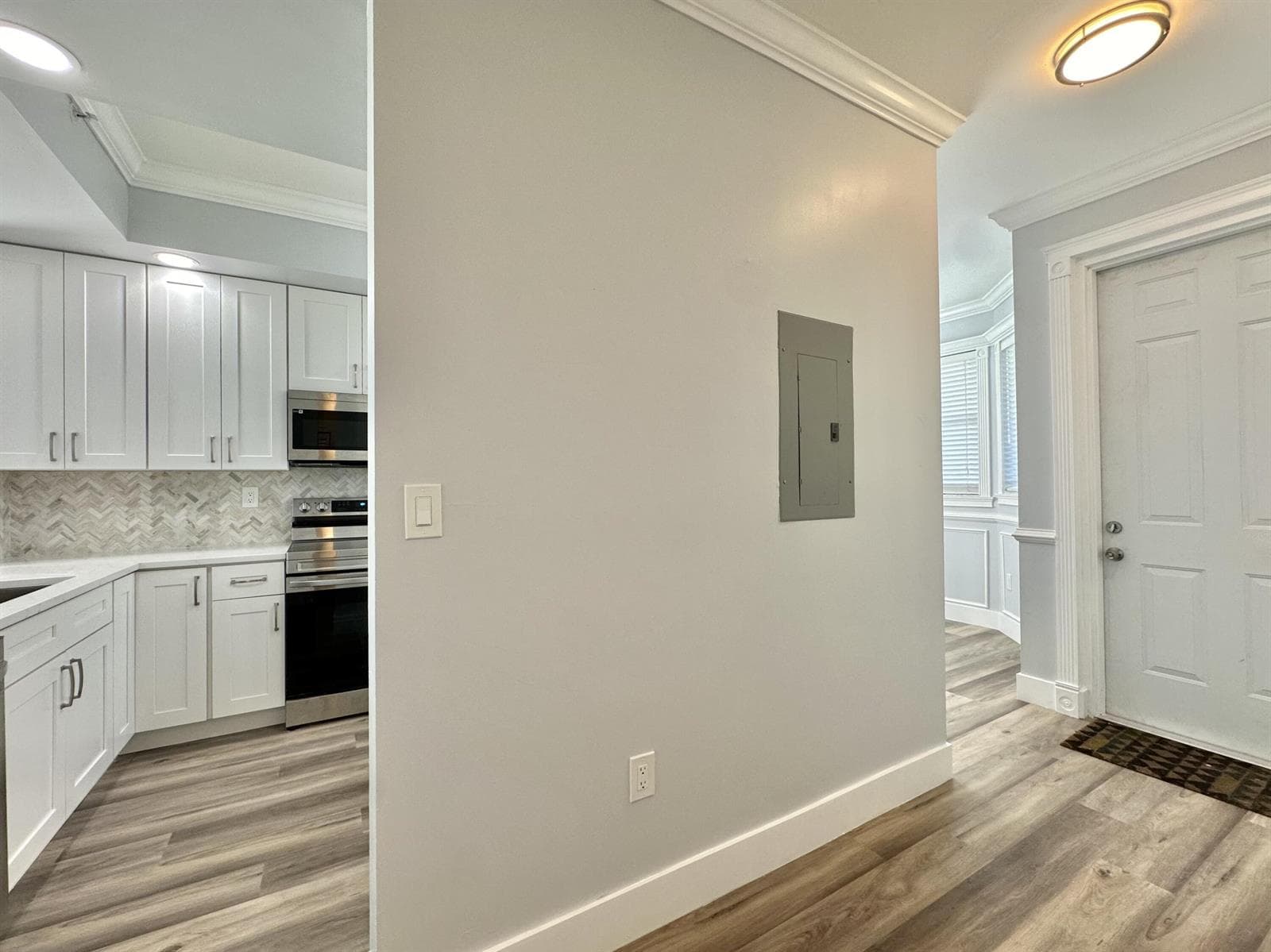 27 Royal Palm Way #406 5