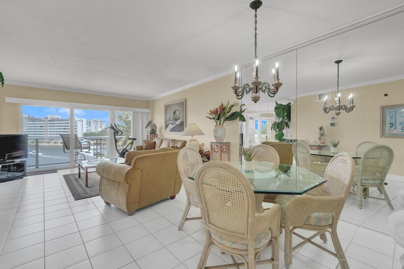 140 NE 28th Avenue #502 3