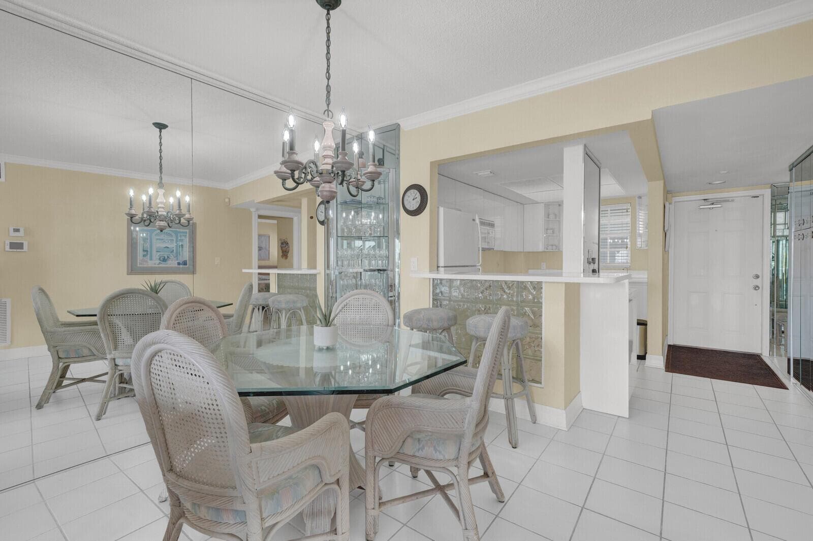 140 NE 28th Avenue #502 4