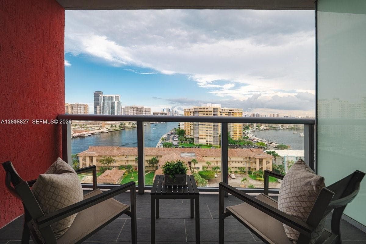 2602 E Hallandale Beach Blvd R1109 photo 2